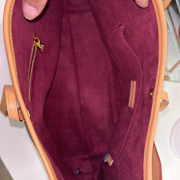 Louis Vuitton Bag - Picture 4 of 5